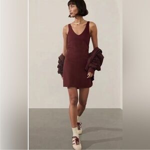 Athleta Transcend Dress L Garnet Built-in-Bra & shorts